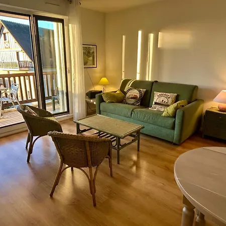 Chez Maryse 2 Pieces Vue Parking Prive شقة تروفيي سور مير