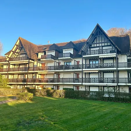 Chez Maryse 2 Pieces Vue Parking Prive Apartment