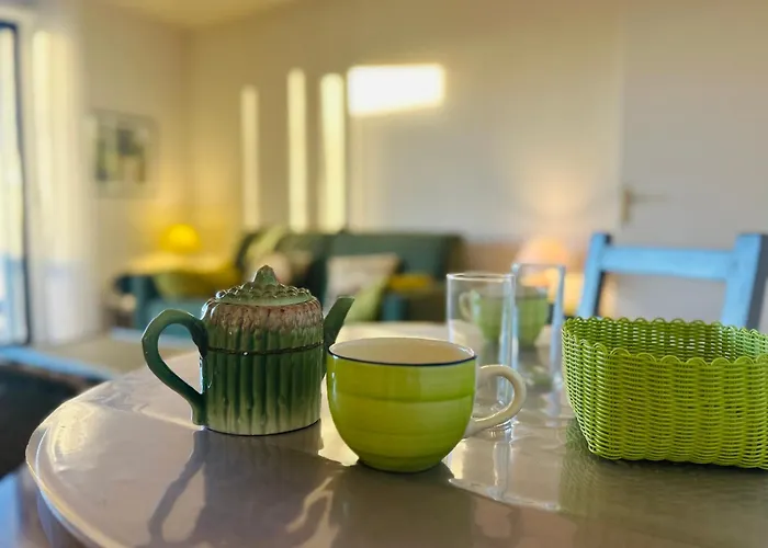 Chez Maryse 2 Pieces Vue Parking Prive *